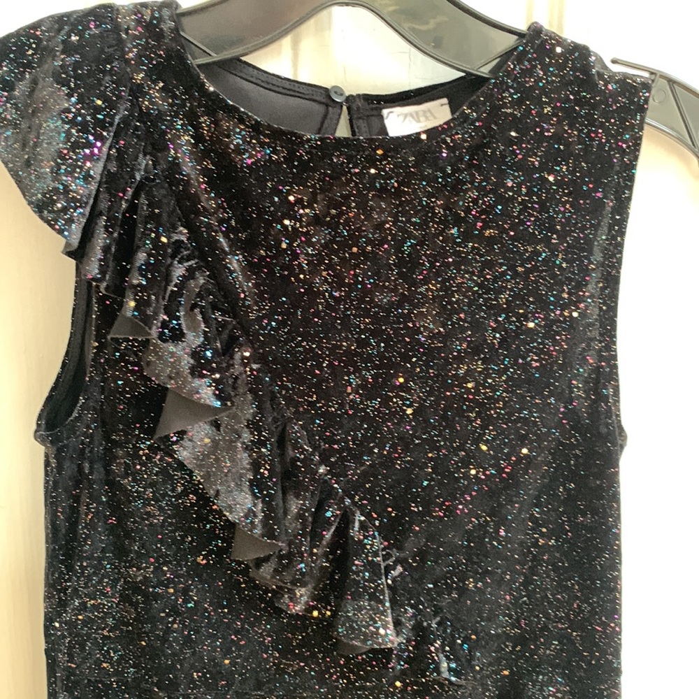 NWOT Zara soft black dress with 🌈 sparkles